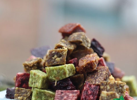 مخلوط میوه خشک حبه ای فله با بافت نرم