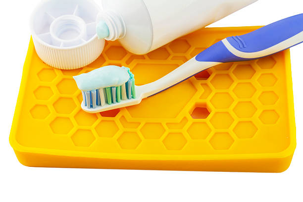 تصویر 2 از مسواک و خمیردندان هتلی با کیفیت مناسب استفاده روزمره