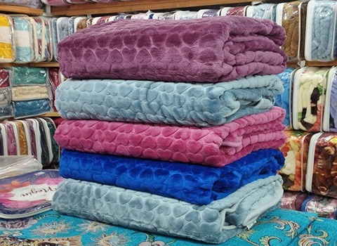 تصویر 3 از پتو قلبی مسافرتی بسیار گرم و ضخیم مخصوص فصل سرما