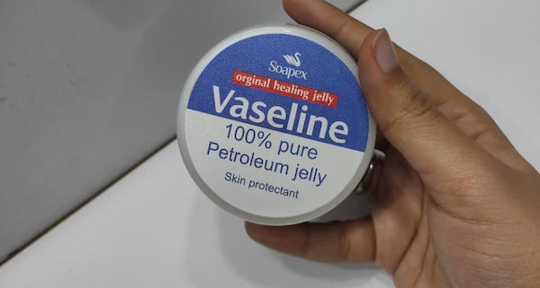 تصویر 1 از وازلین سوپکس بافت شفاف و روان ویژه مراقبت از پوست