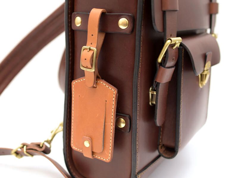 تصویر 4 از کیف چرم اداری با جیب های متعدد و بند قابل تنظیم