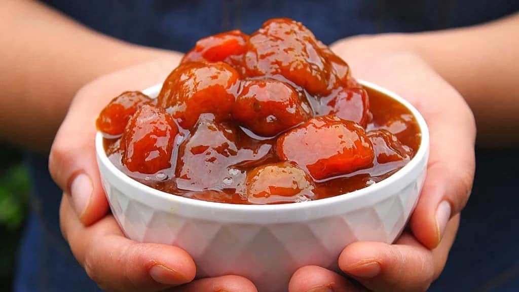 آلو بخارا مرغوب دستچین شده با کیفیت بالا و طعم بر جسته