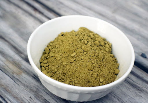 تصویر 3 از نوره و حنا ارگانیک مناسب استفاده مداوم و محافظت پا