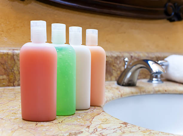 انواع پک شامپو هتلی با pH متعادل مناسب شستشوی روزانه