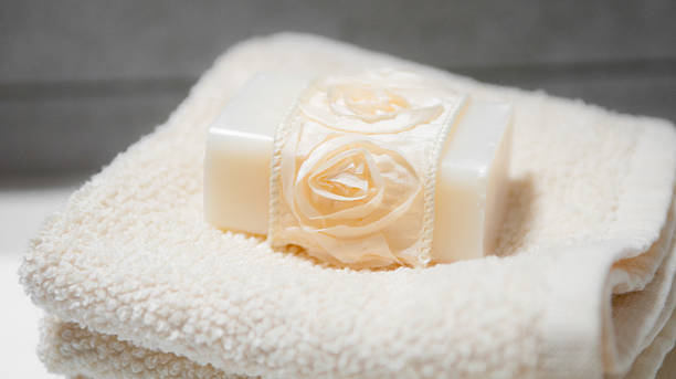 صابون مسافرتی هتلی قالبی فشرده با حل شوندگی مناسب