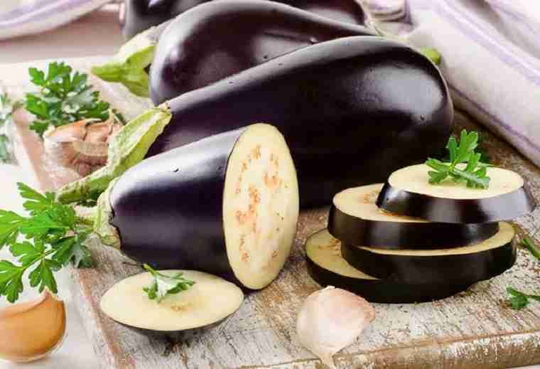 تصویر 4 از بادمجان یزدی شیرین تازه و مناسب انواع غذاهای خانگی