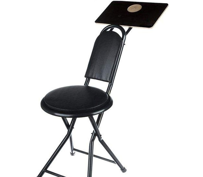 تصویر 3 از صندلی مسافرتی نماز طراحی شده با تکیه‌ گاه مناسب