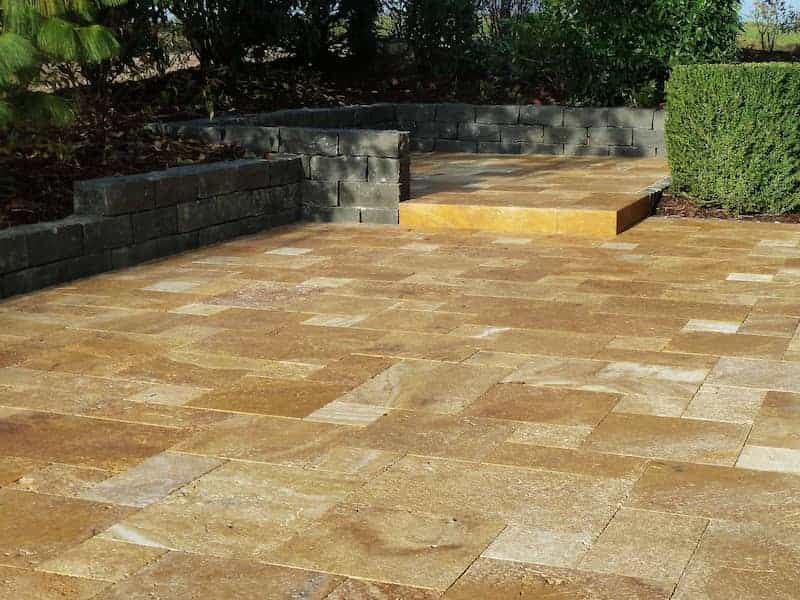 تصویر 2 از سنگ تراورتن برای کف مناسب فضای باز و داخلی