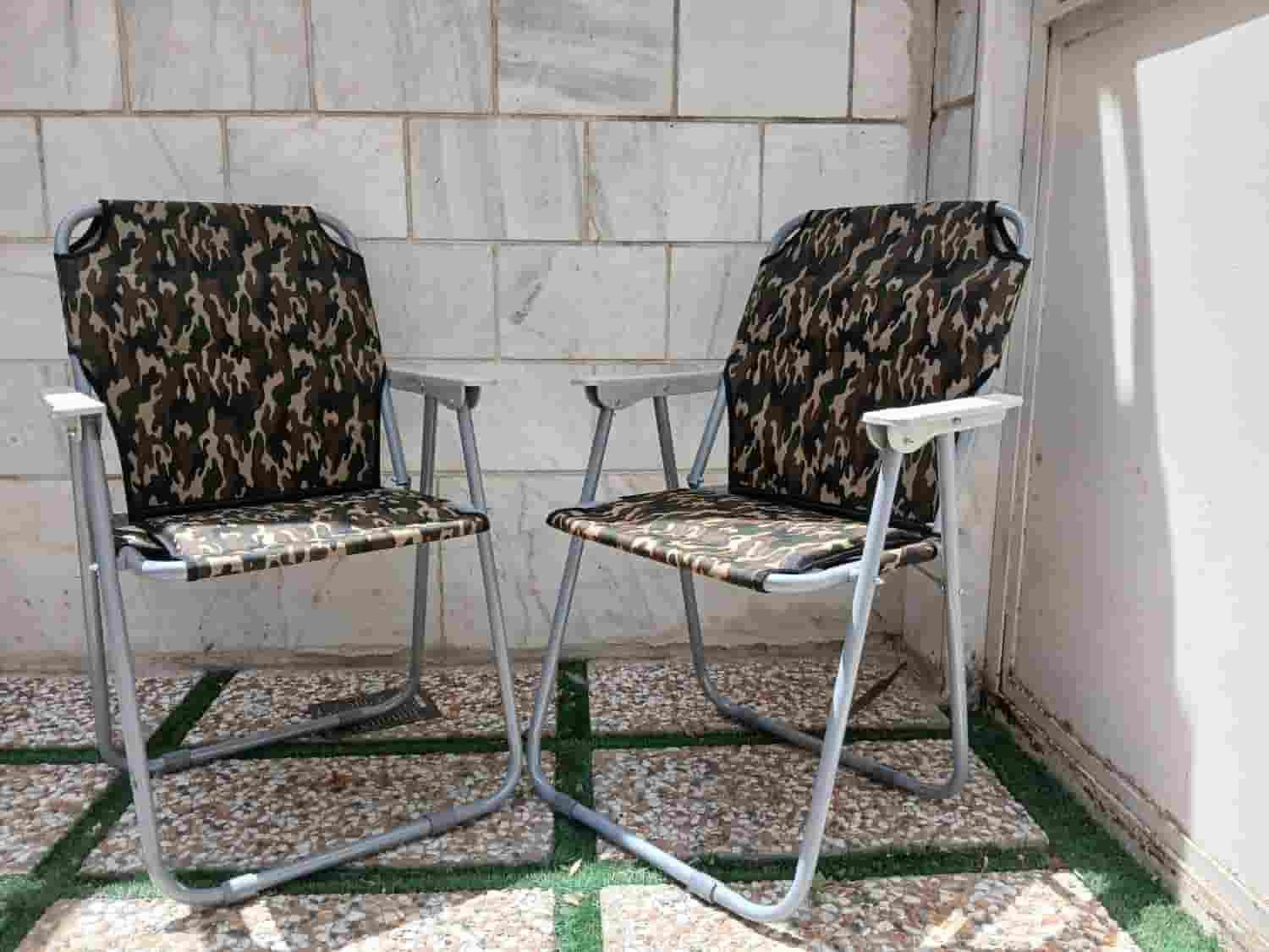 صندلی مسافرتی لوله‌ای ساخته شده با قاب فلزی سبک و طراحی مقاوم