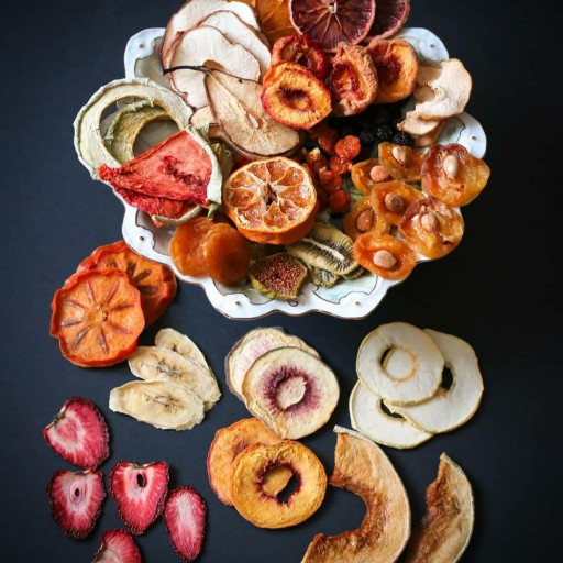 میوه خشک مخلوط طبیعی با ارزش غذایی بالا