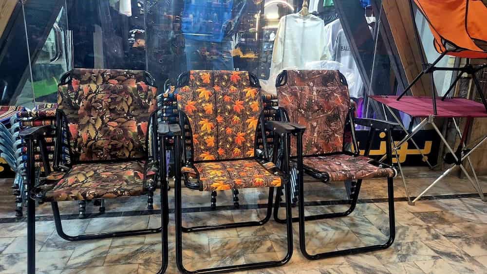 تصویر 4 از صندلی مسافرتی شیک با جلوه چشمگیر و فرم متمایز مناسب محیط‌ های تفریحی