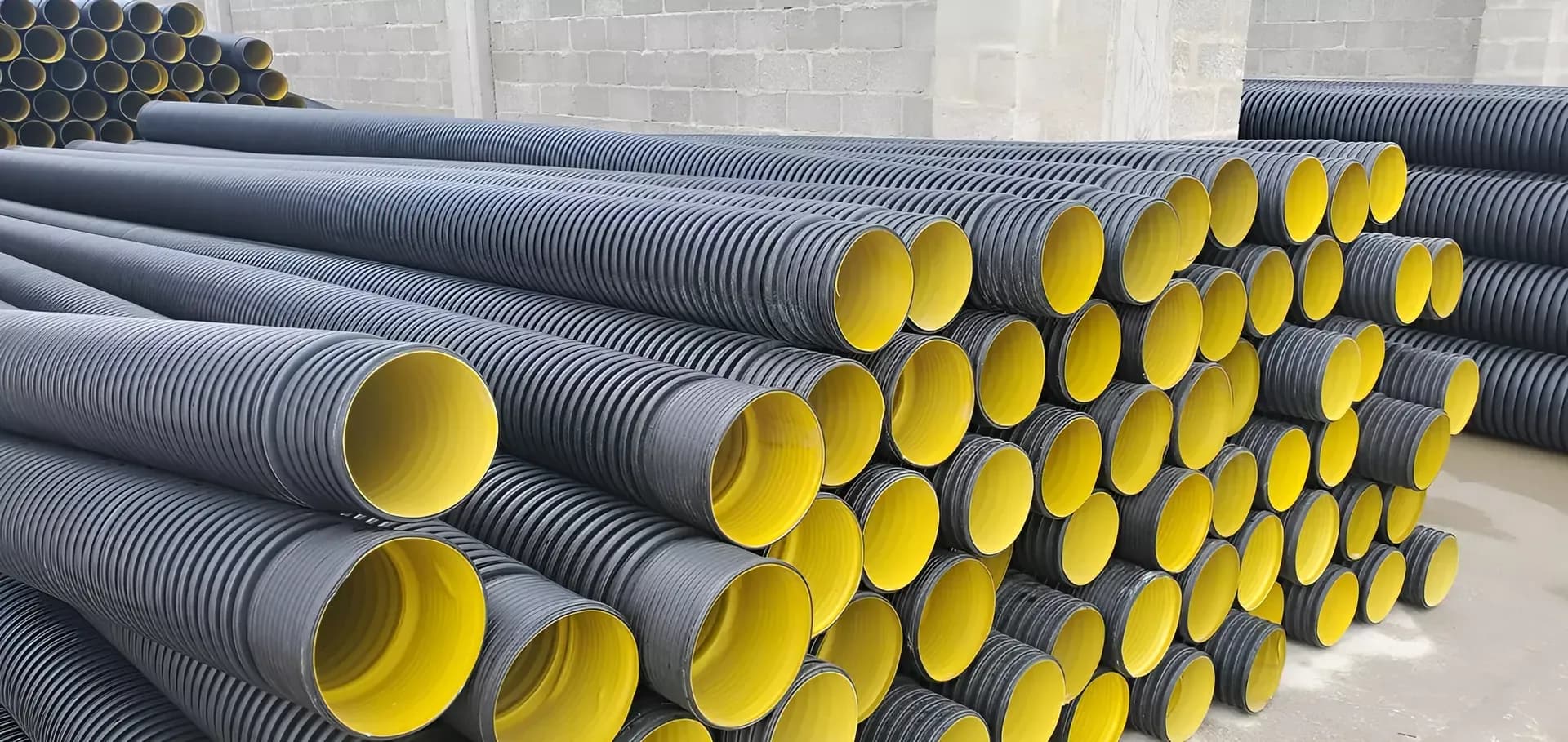 تصویر 3 از لوله کاروگیت تهران سبک و مقاوم مناسب نصب آسان در شبکه آب و فاضلاب