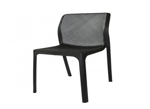 تصویر 4 از صندلی پلاستیکی مشکی با طراحی ارگونومیک