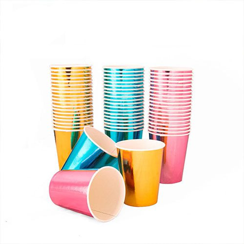 لیوان یکبار مصرف متالایز مناسب استفاده در جشن ها و رویدادها