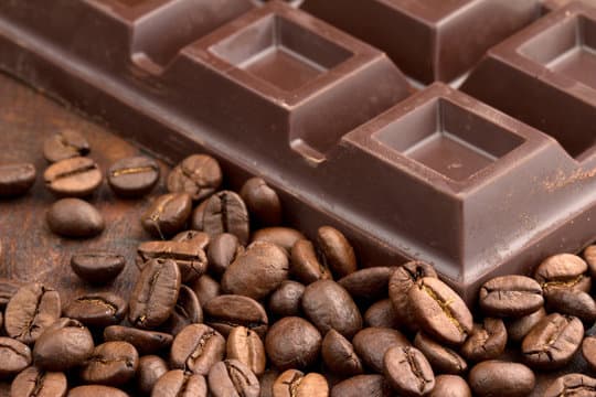 تصویر 4 از شکلات تخته ای قهوه با طعم تلخ و عطر دلنشین