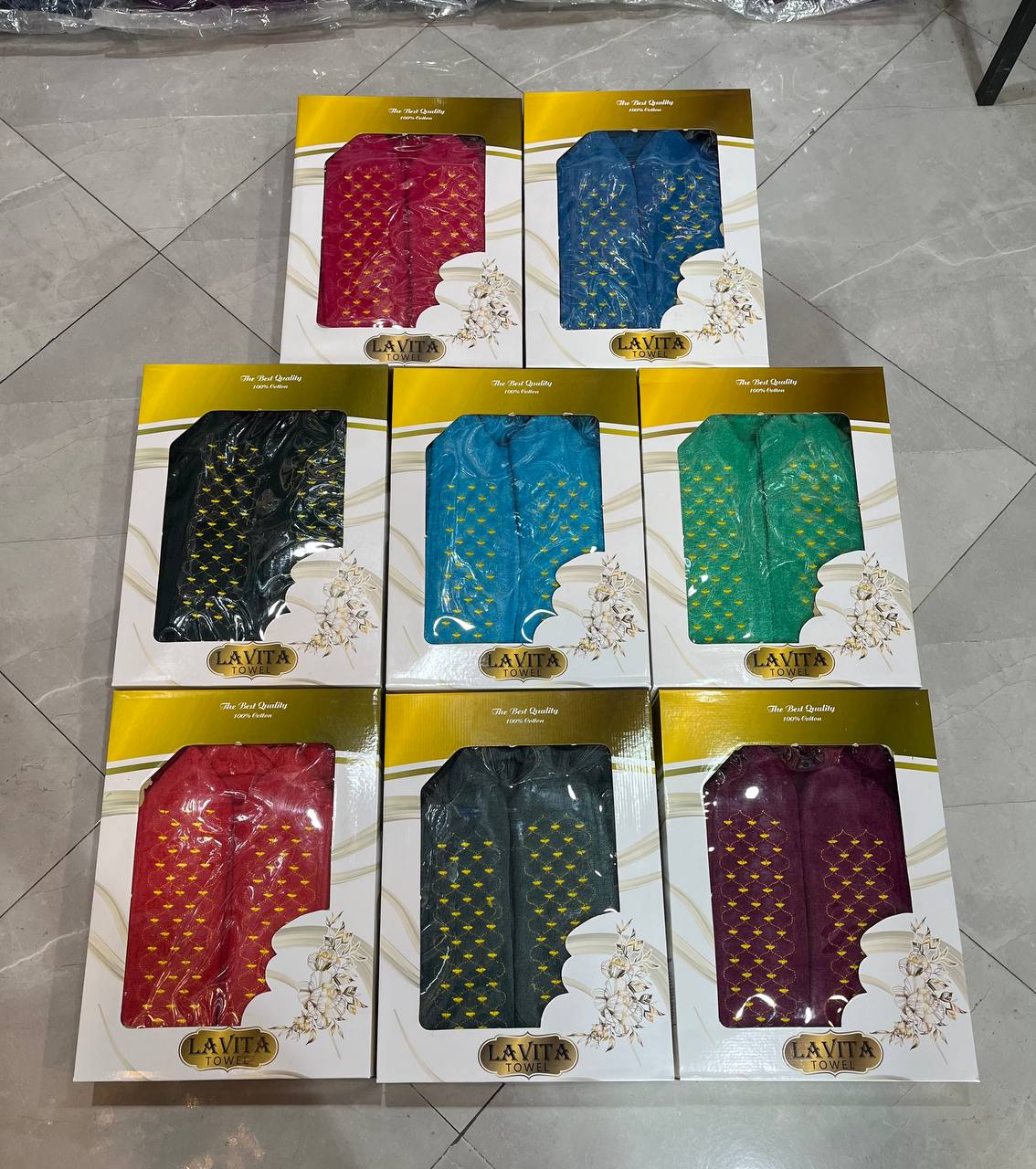 فروش عمده حوله تن‌پوش گلدوزی لاویدا + قیمت اقتصادی