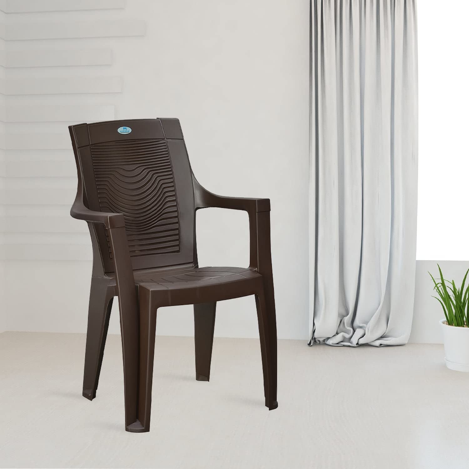 صندلی پلاستیکی راحت با کیفیت ممتاز و بادوام