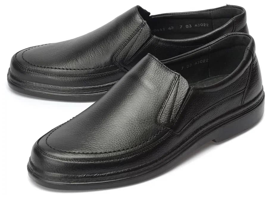 کفش مردانه مشهد با فرم ارگونومیک و رویه باکیفیت