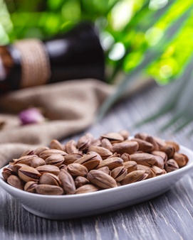 تصویر 4 از پسته اکبری خام با پوست مناسب آجیل مخلوط