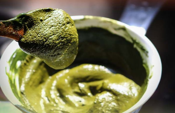 حنا سفید پودر آرایشی بدن و ماسک صورت