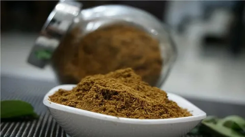 تصویر 2 از حنا سفید پودر آرایشی بدن و ماسک صورت