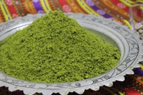 تصویر 3 از حنا هندی قهوه ای طبیعی رنگ موی گیاهی اصل