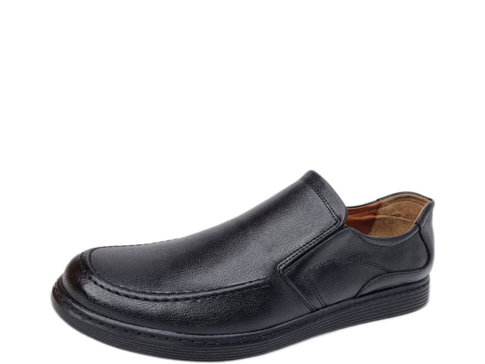 کفش مردانه کرج با فرم متعادل و رویه مقاوم