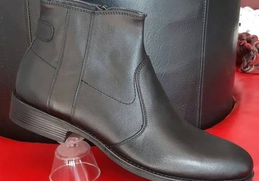 تصویر 3 از کفش مردانه ساق بلند طراح کاربردی و وزن متعادل