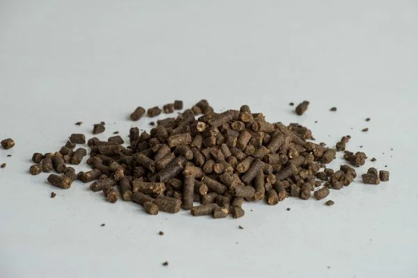 تصویر 3 از کود مرغی برای خاک با تقویت مواد آلی و افزایش باروری زمین