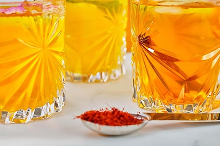 تصویر 2 از شربت زعفران دکتر خیر اندیش با کیفیت و تهیه شده از زعفران اصل