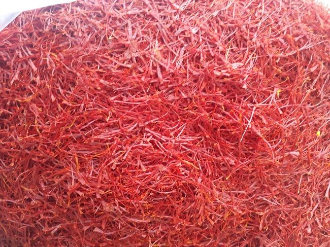 تصویر 1 از قیمت بهترین زعفران نگین قلمدار +  قیمت امروز