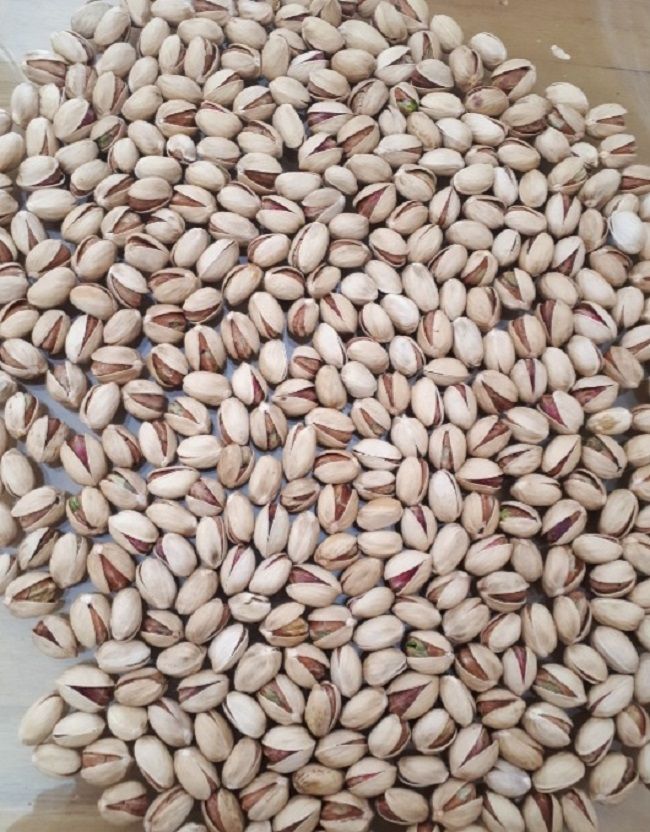 تصویر 4 از پسته شور کنی با دانه‌ های کامل و بدون شکستگی