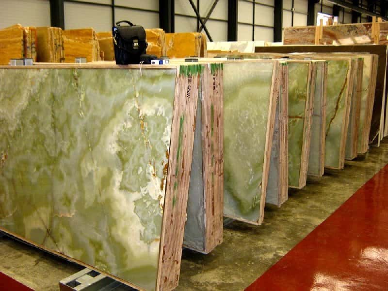 تصویر 2 از سنگ مرمر سبز حرمی با ظاهری بسیار خوش رنگ