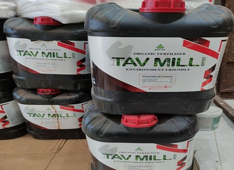 کود مرغی مایع تاومیل مناسب تغذیه تدریجی و پایداری زیستی خاک