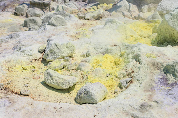 تصویر 2 از گوگرد سمیران دانه بندی ریز مناسب کاربرد های کشاورزی