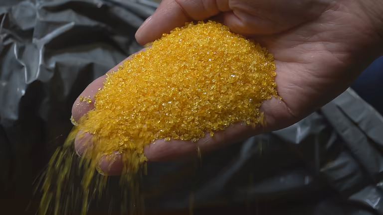 تصویر 5 از گوگرد طلایی پرهام با فرآوری حرارتی برای کاربرد های فلز کاری