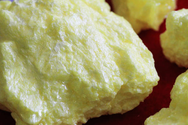 تصویر 3 از گوگرد جامد مناسب فرآیند سولفیداسیون با خلوص 99 درصد