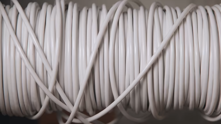 تصویر 5 از کابل کواکسیال مغزی افشان با کانکتور های فشرده برای نصب آسان