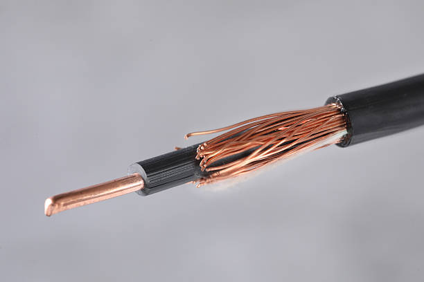 تصویر 5 از کابل کواکسیال در شبکه مناسب اتصال مودم‌ ها و تجهیزات انتقال داده