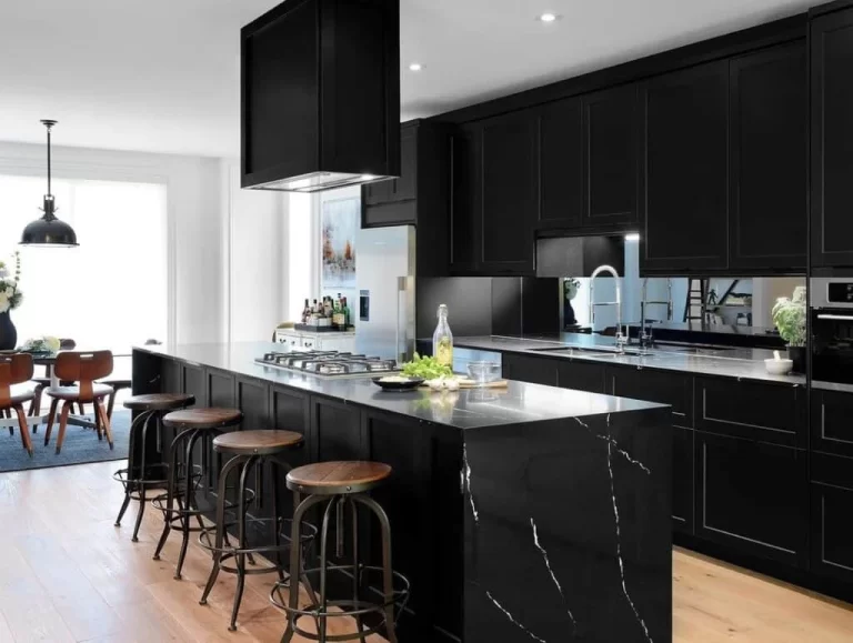 سرامیک آشپزخانه رنگ مشکی مناسب پشت اجاق با تحمل حرارت