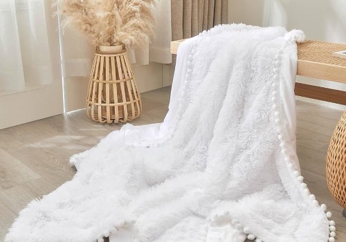 تصویر 1 از پتو گلبافت سفید نخی بافت برجسته سبک‌ برای تابستان