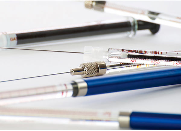 تصویر 1 از سرنگ میکرولیتری با در پوش ایمنی و درجه بندی واضح