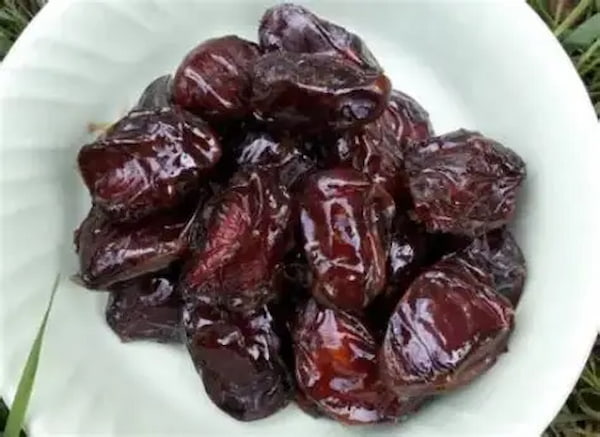 خرما کبکاب ویژن 1000 گرمی با بسته بندی ویژه