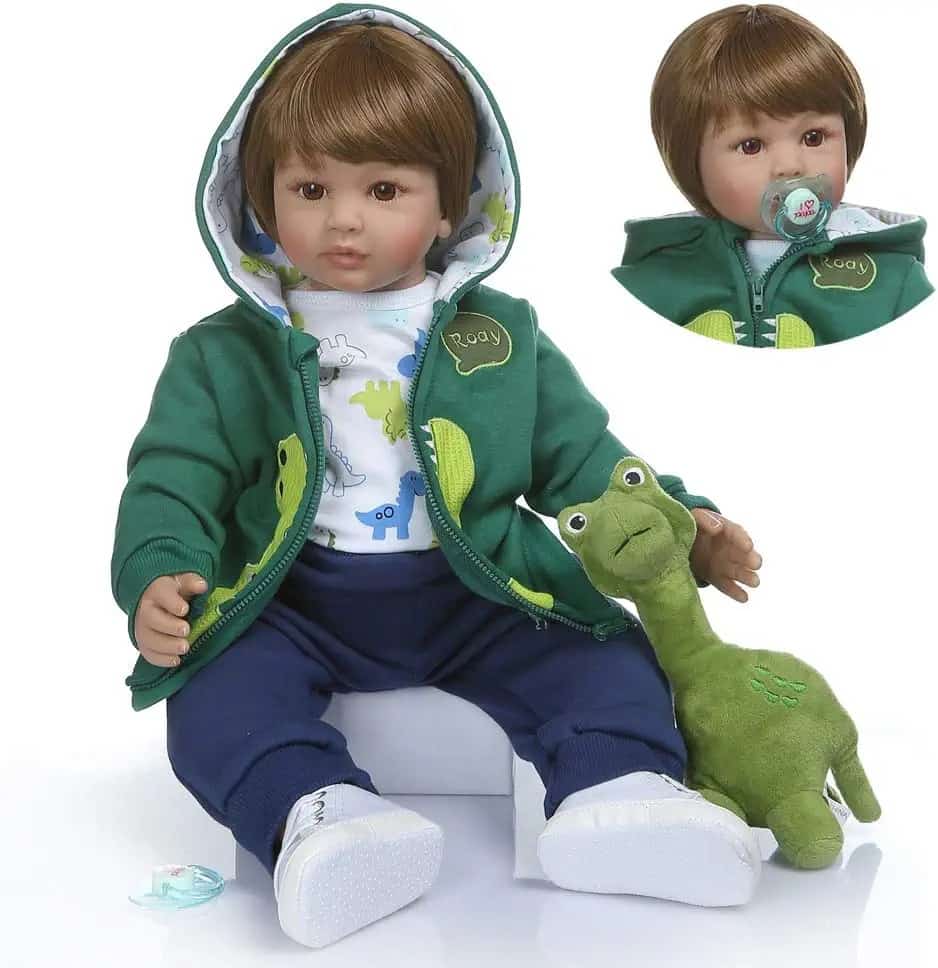 عروسک پسرانه ماجراجو با لباس اسپرت و جزئیات واقعی