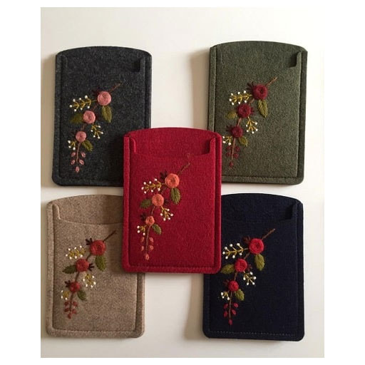 تصویر 3 از کیف موبایل نمدی زنانه با طراحی شیک و سبک قابل حمل