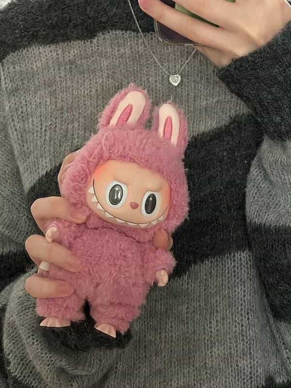 تصویر 1 از عروسک جدید لبوبو کلکسیونی جذاب با طراحی خاص و سرگرم‌ کننده