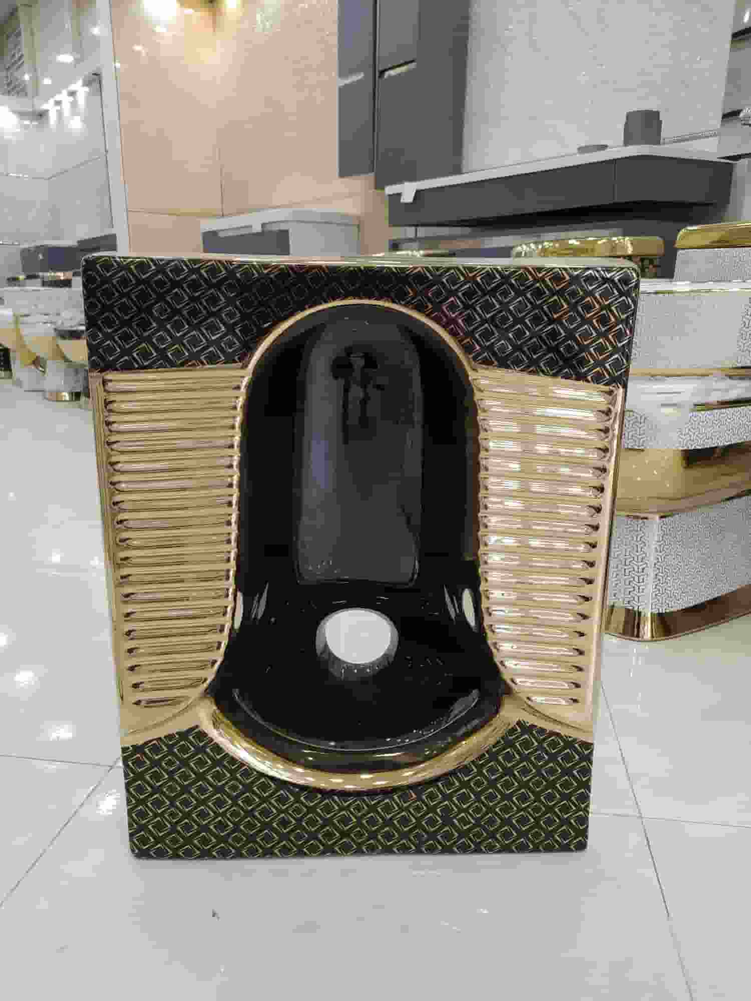 تصویر 1 از تجربه راحتی بی‌نظیر با سنگ توالت