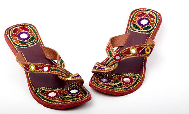 تصویر 4 از صندل هندی با فرم باز و وزن کنترل شده مناسب استفاده مداوم