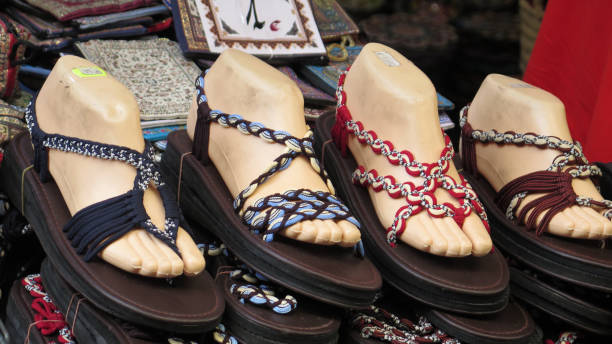 تصویر 4 از صندل ژاپنی مردانه با بند های مقاوم و کفی انعطاف پذیر