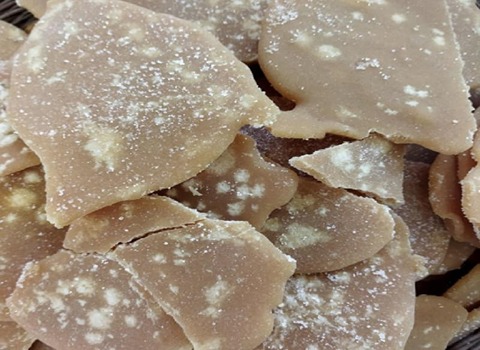 تصویر 4 از نبات زنجبیلی مخصوص چای و دمنوش با حل‌ شوندگی عالی